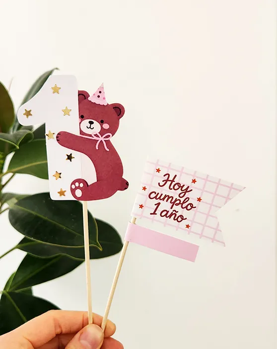 Cake Topper de Osito Personalizado con Edad para Cumpleaños